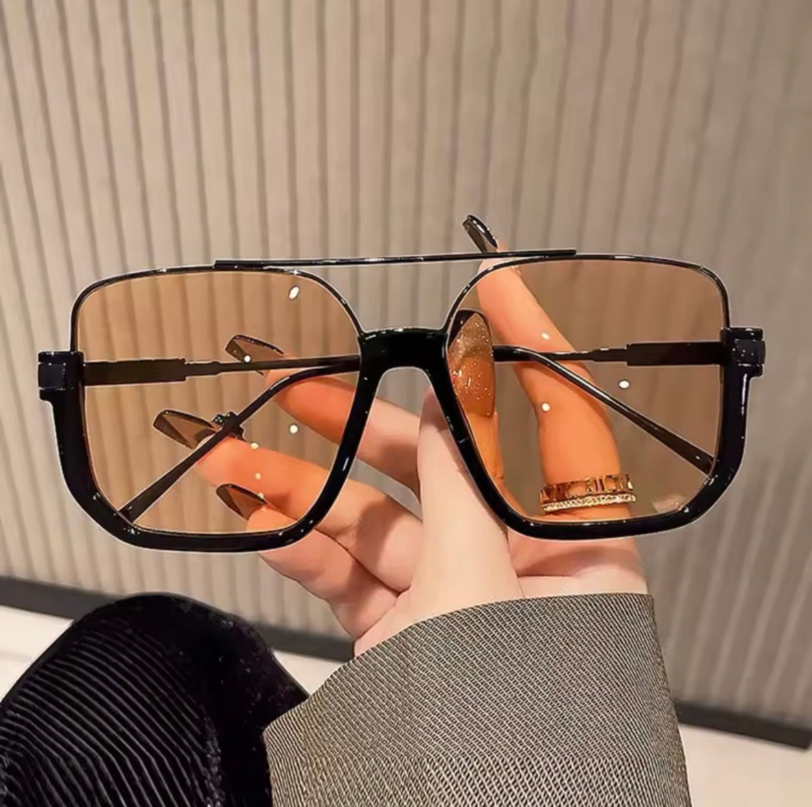 Vintage Shades in Tea